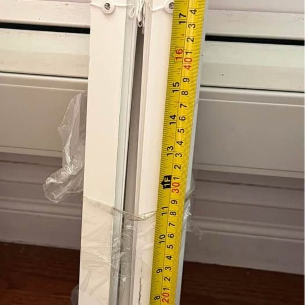 22in window blind